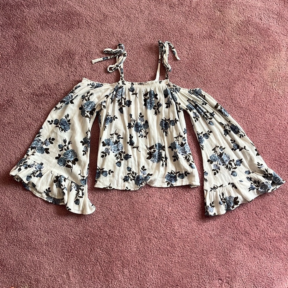 AMERICAN EAGLE Women’s Off-Shoulder White and Blue Floral Blouse Size XS
